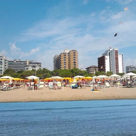 Cristallo Lägenhet *