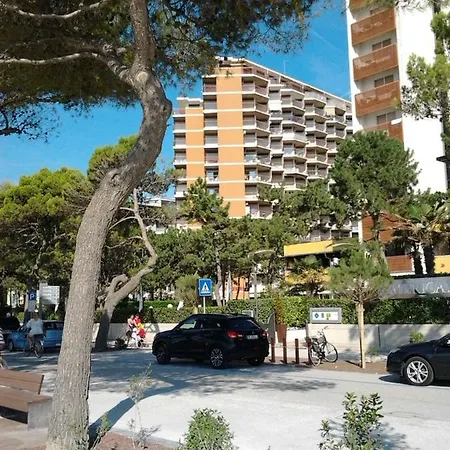 Cristallo Apartment *